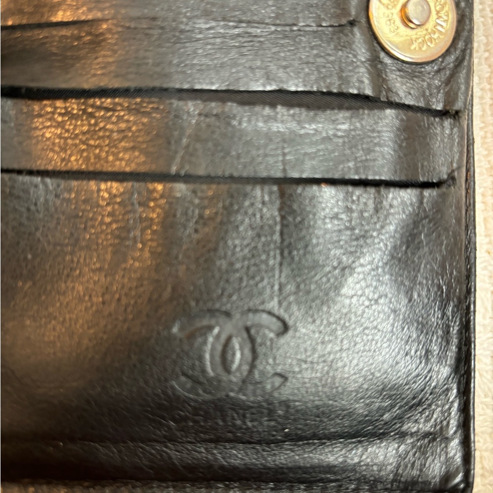 CHANEL Black Quilted Calfskin Long Wallet with Embossed CC - Picture 3 of 8